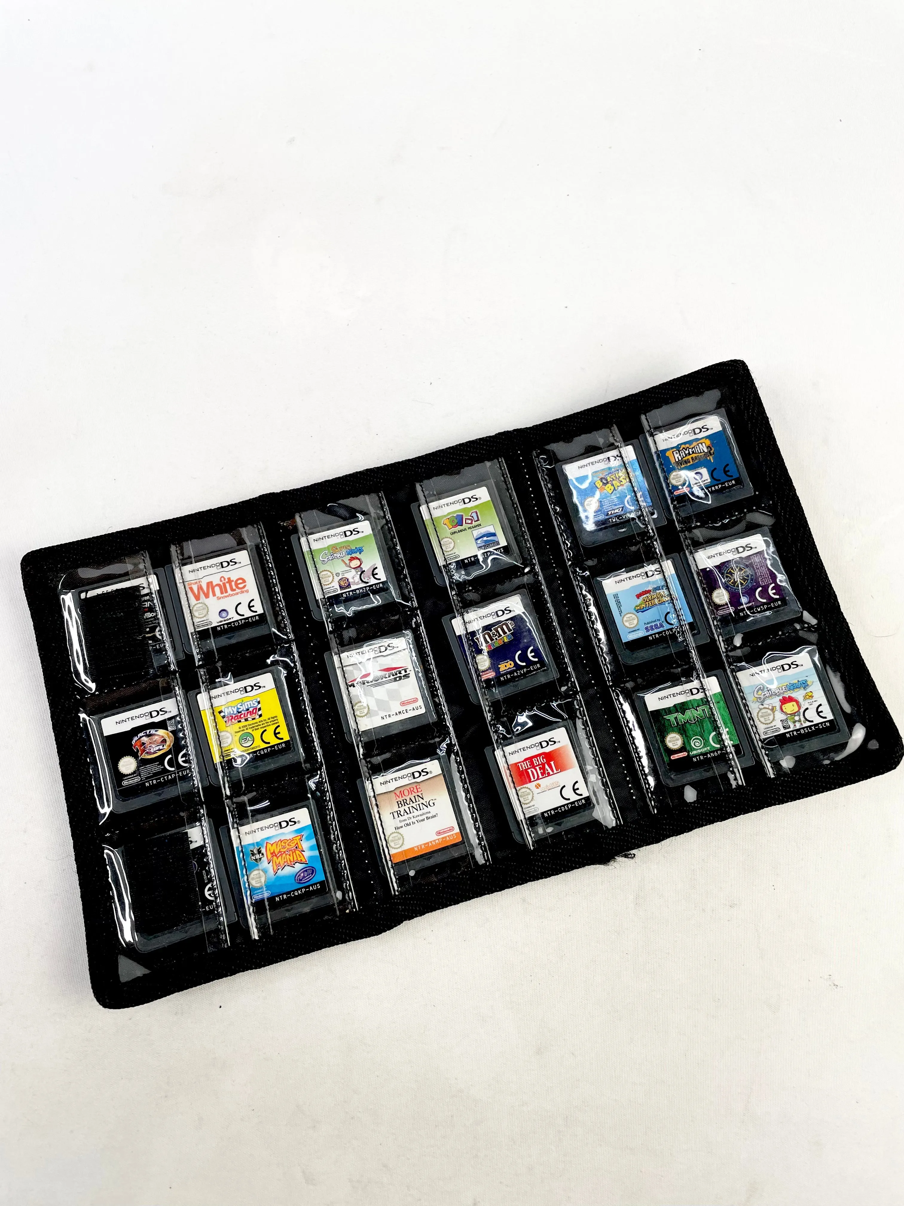 Assorted Set of 18 Nintendo DS Games