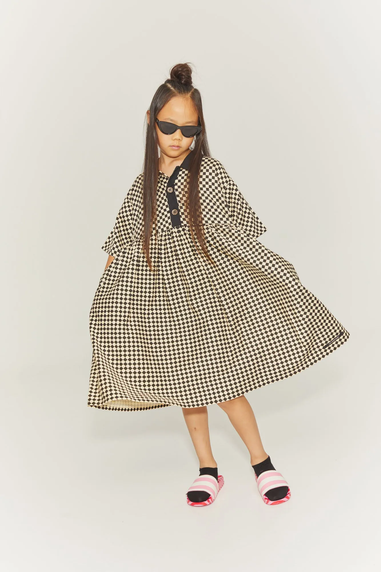 LITTLE CREATIVE FACTORY CHESS PRINT BUTTON DOWN DRESS