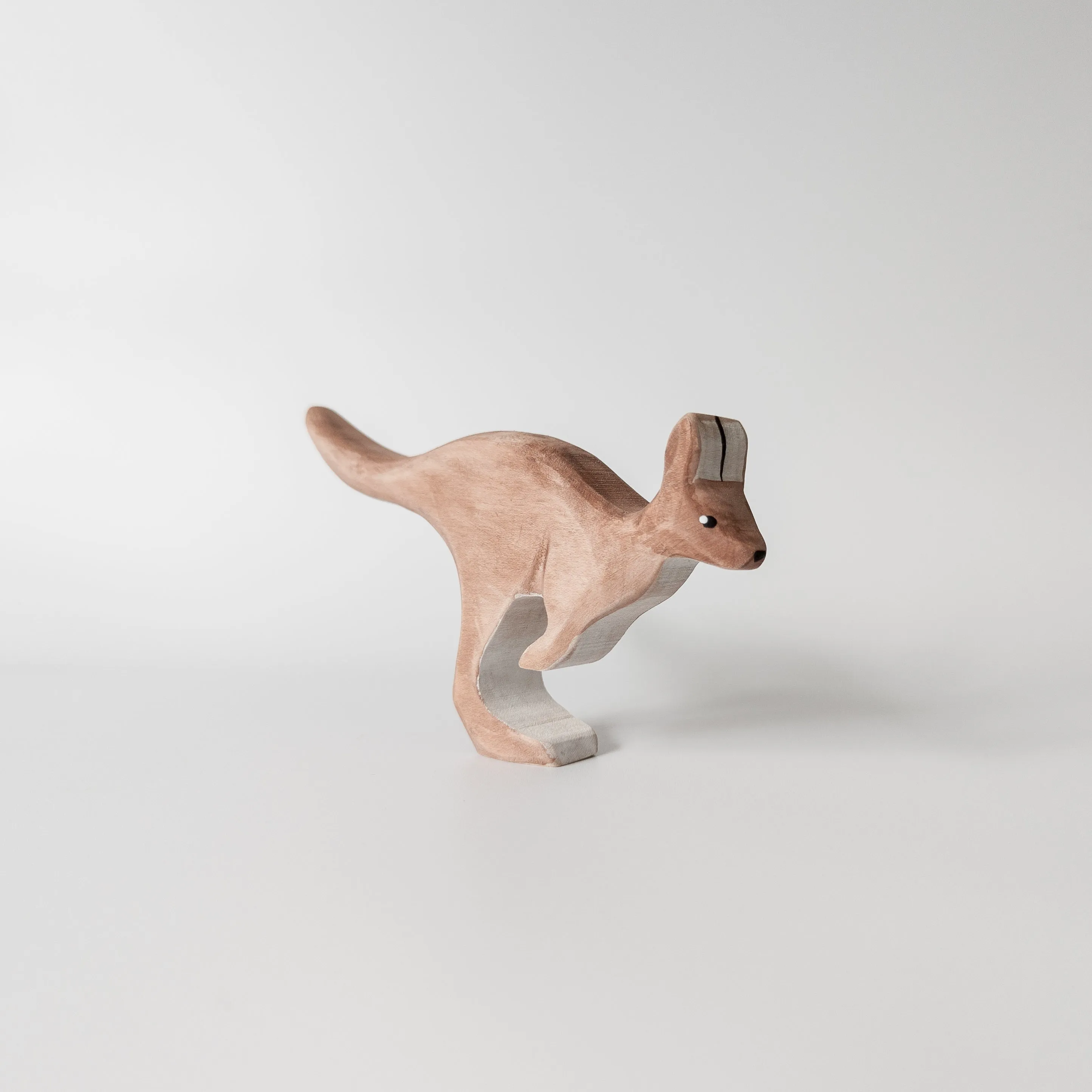Wooden Kangaroo - Jumping